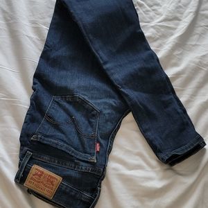 Levi's 710 Super Skinny Jeans